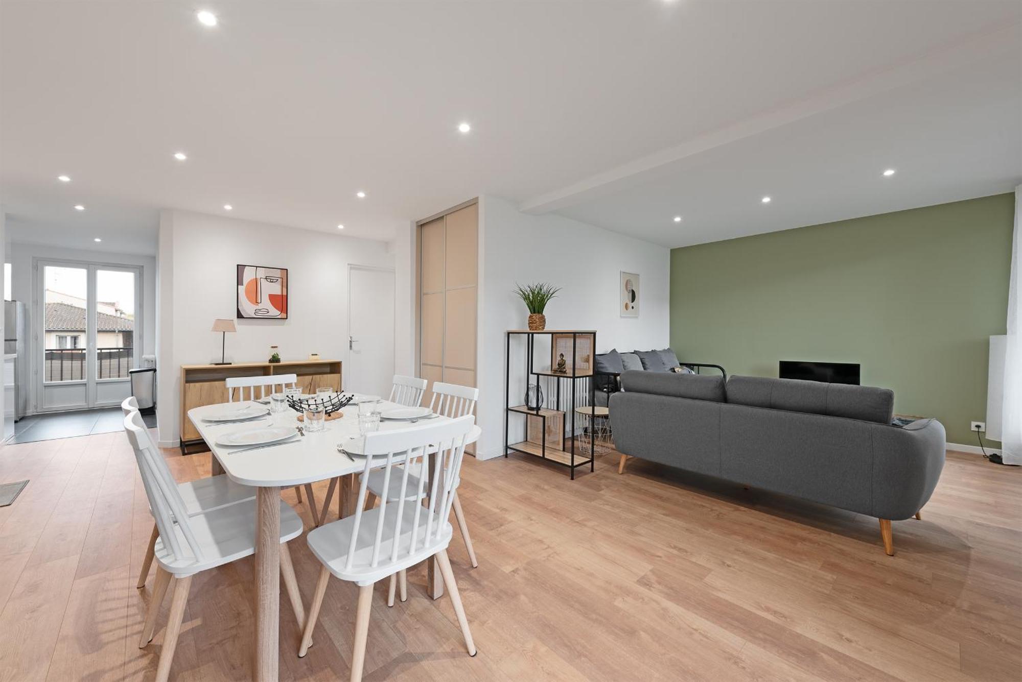 Spacieux T3 Avec 2 Parkings Gratuits Et 2 Balcons ตูลูส ภายนอก รูปภาพ